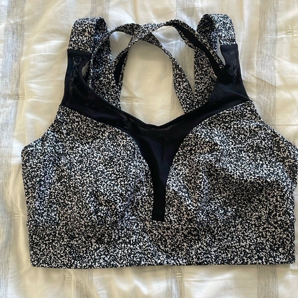 Lululemon Oxygen Sports Bra